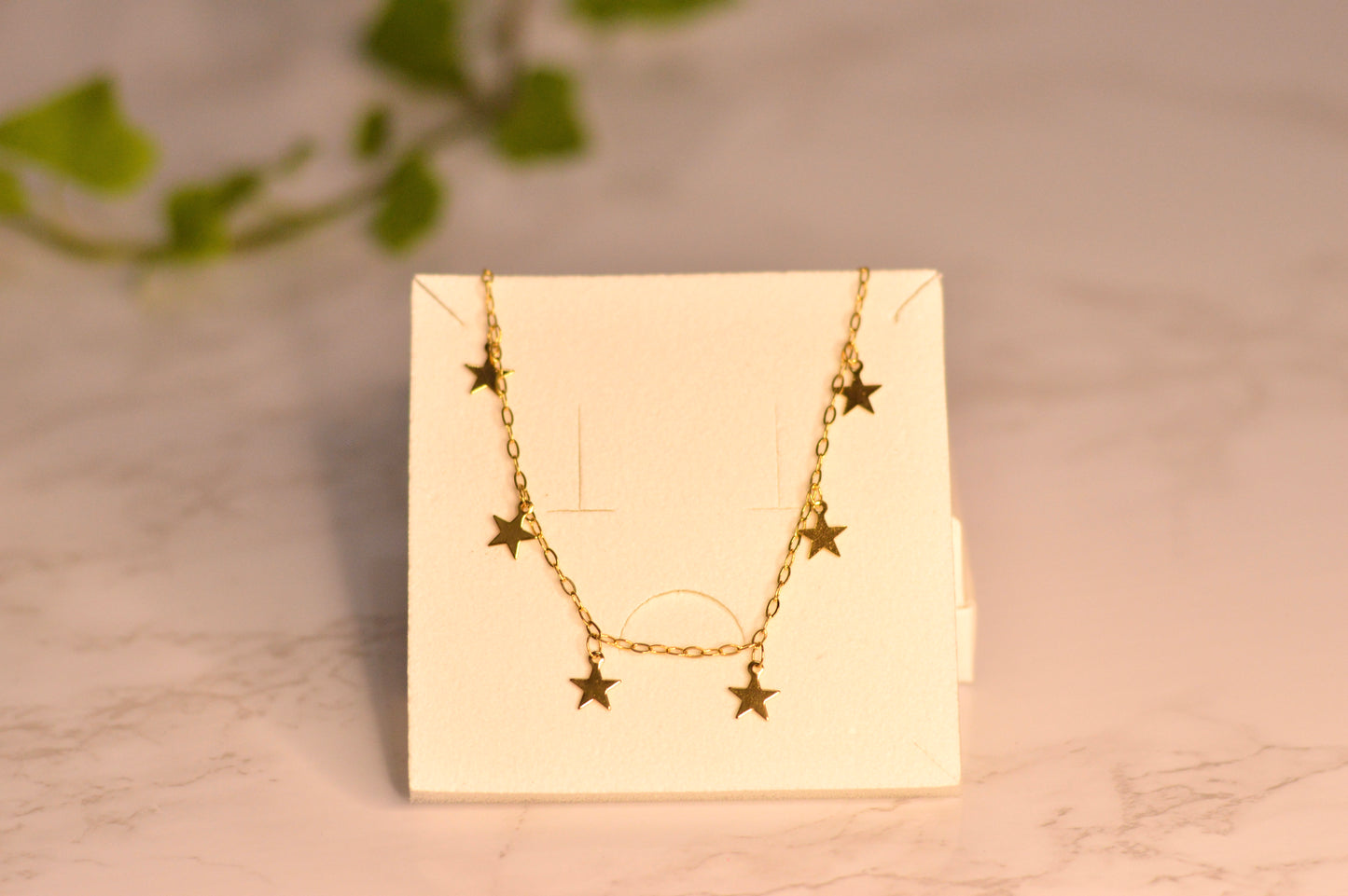Collares de acero en oro