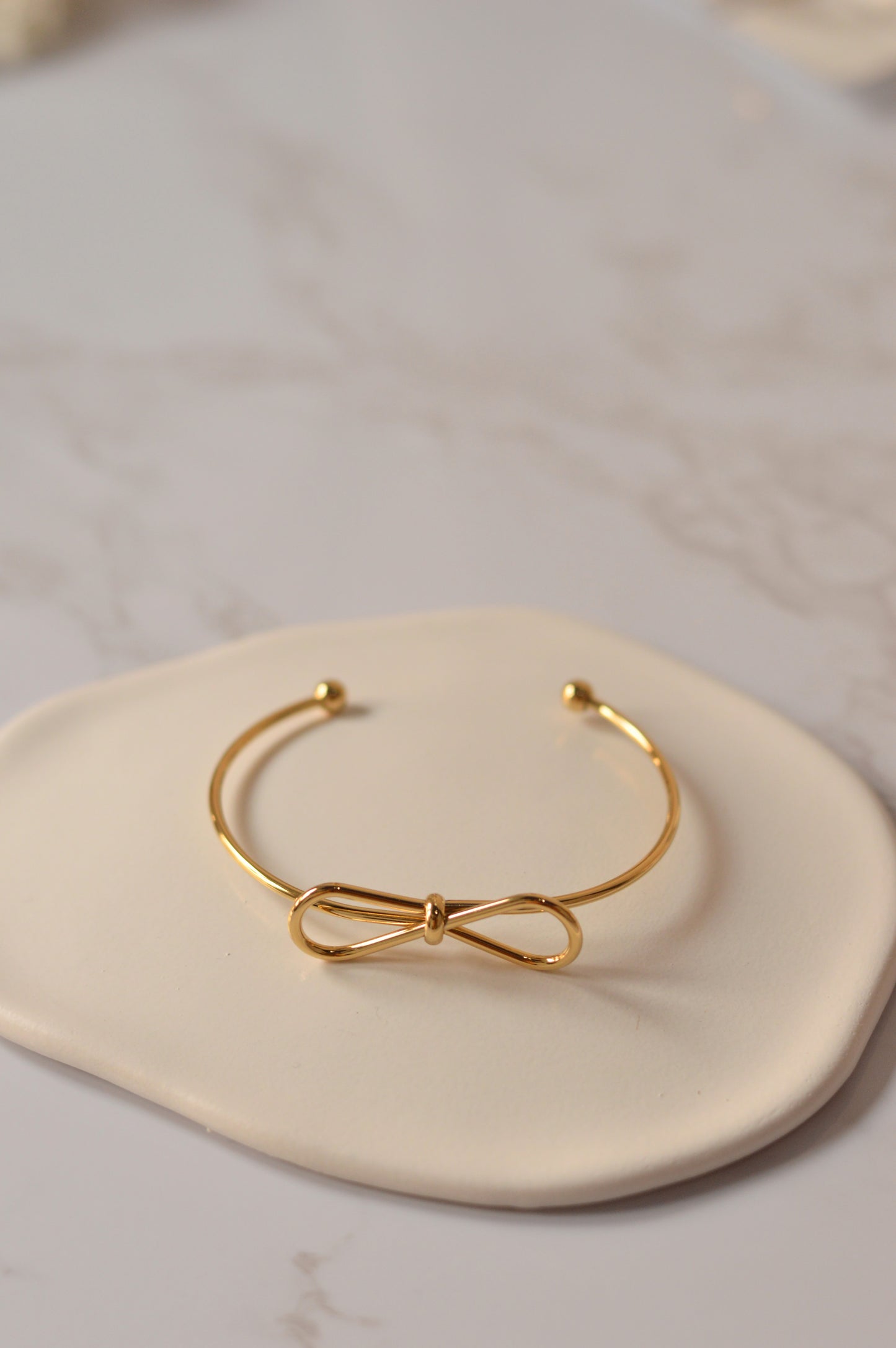 Brazalete Moño