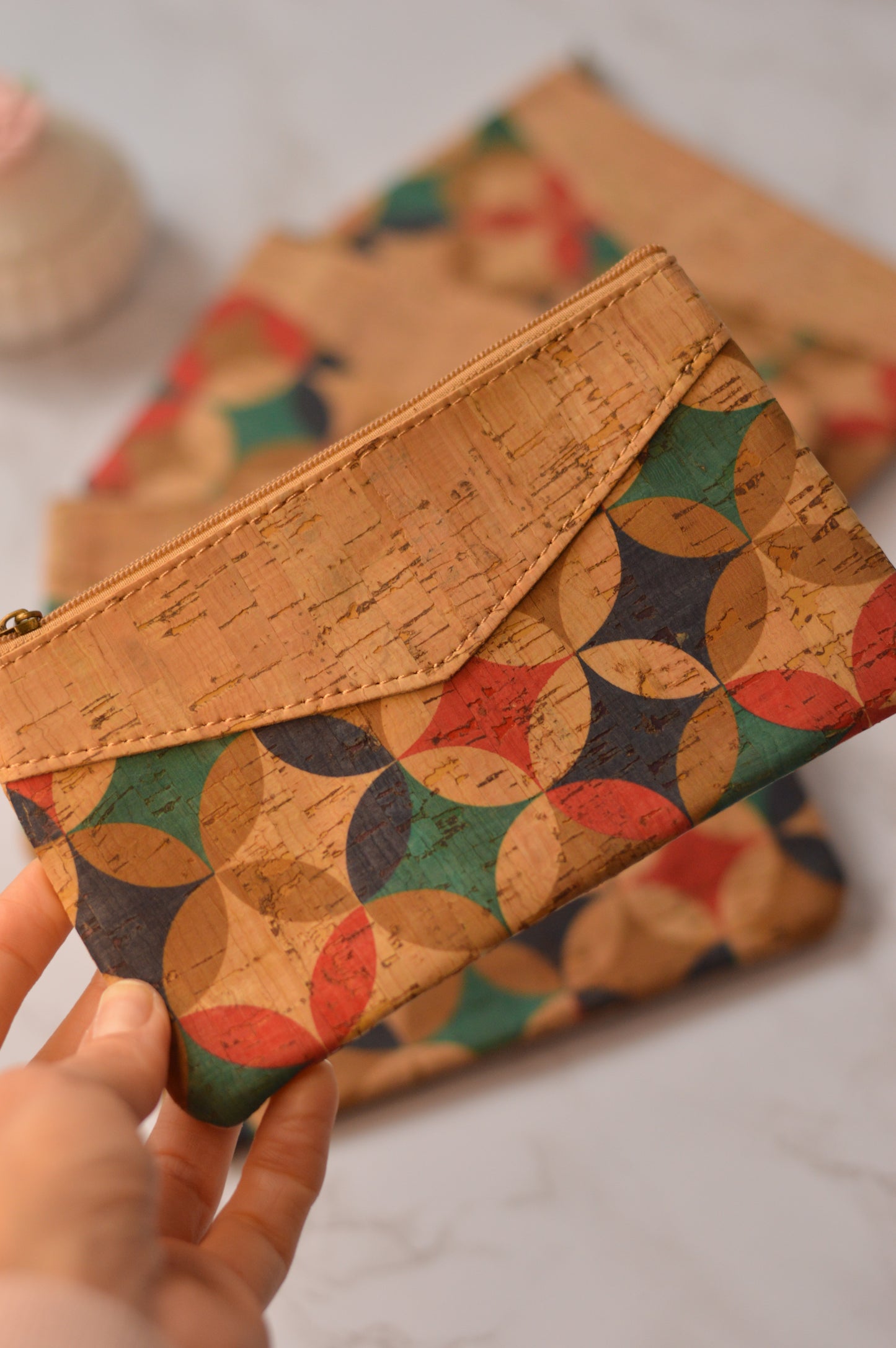 Monedero de corcho estampado