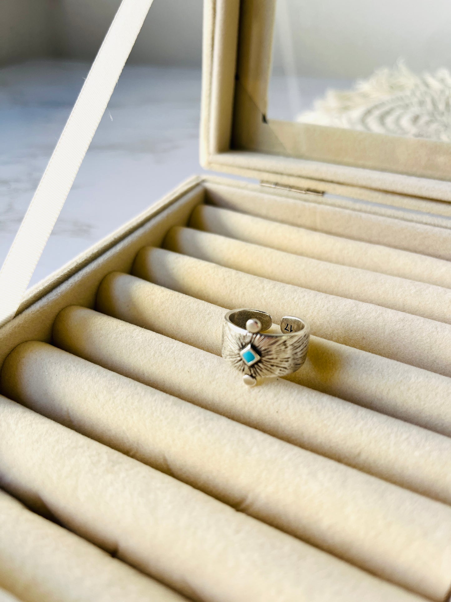 Anillos apilables étnicos: banda doble, rombo, corazón turquesa