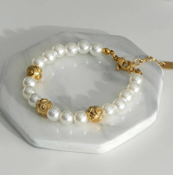 Adela - la pulsera